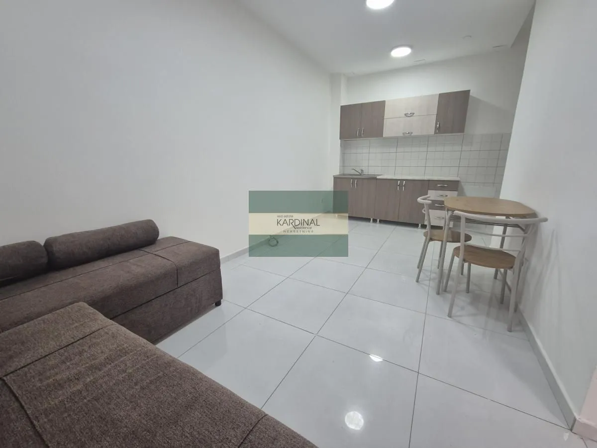 Prodaja, garsonjera, 24m², Pijaca, Jagodina
