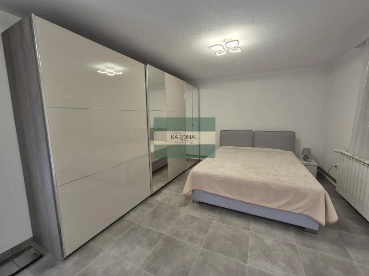 Prodaja, kuća, 271m², Šuljkovac, Jagodina