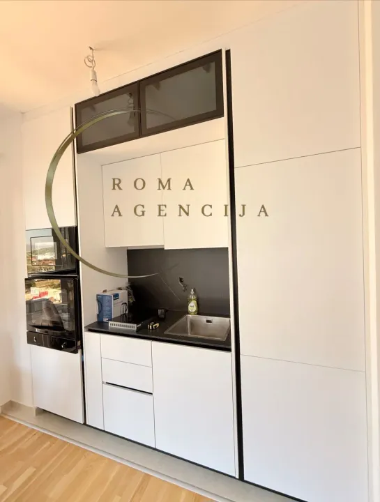 Rent, one bedroom apartment, 49m², Stari Aerodrom, Podgorica