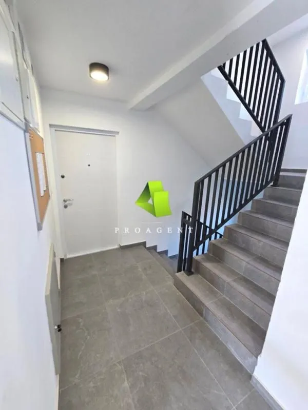 Prodaja, dvosoban stan, 48m², Pantelej, Niš