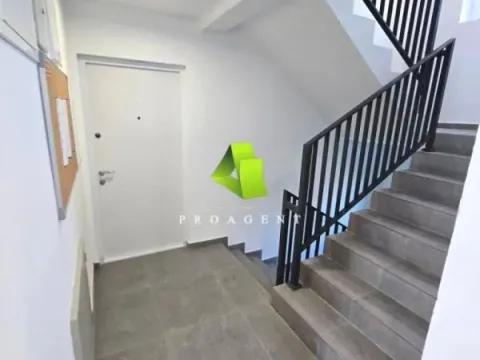 Sale, two bedroom apartment, 48m², Pantelej, Niš - image 13