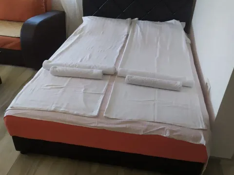 Rent, one bedroom apartment, 35m², Popovići, Bar - image 7