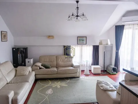 Prodaja, trosoban stan, 87m², Stari Aerodrom, Podgorica - image 2