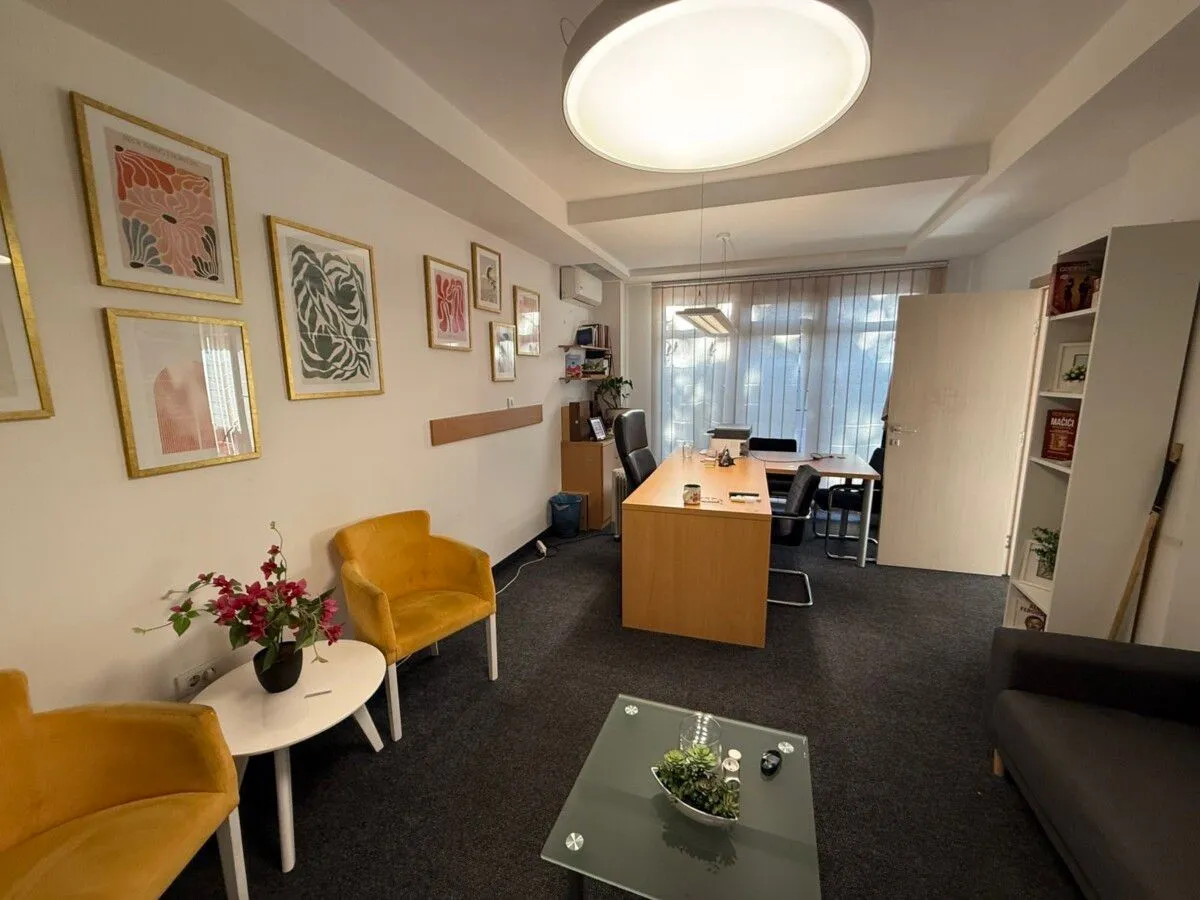 Izdavanje, poslovni prostor, 129m², Preko Morače, Podgorica
