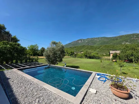 Sale, house, 180m², Radanovići, Kotor - image 3