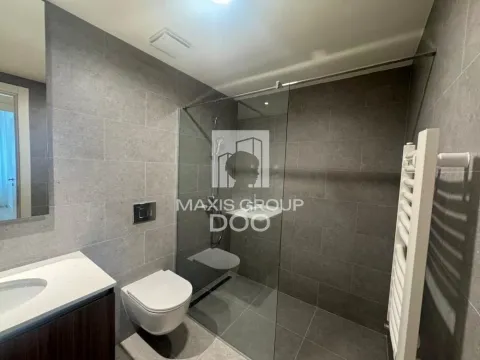 Rent, three bedroom apartment, 81m², Savski Venac, Beograd - image 10