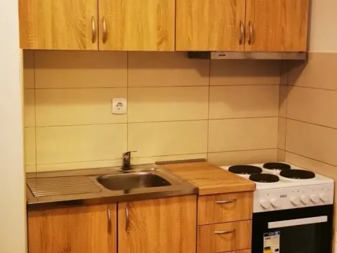 Rent, studio apartment, 28m², Momišići, Podgorica - image 3