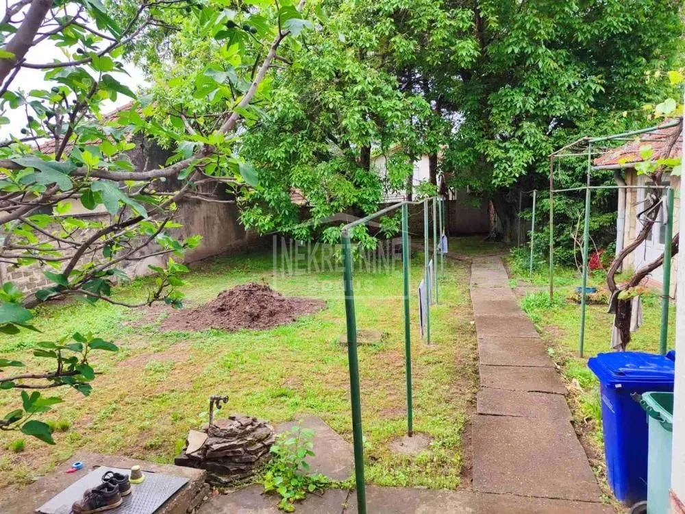 Prodaja, kuća, 89m², Teslino Naselje, Subotica
