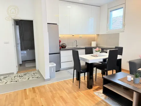 Izdavanje, jednosoban stan, 47m², Salajka, Novi Sad Sve Podlokacije - image 21