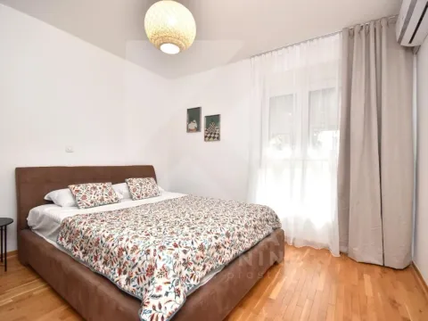 Rent, two bedroom apartment, 87m², Momišići, Podgorica - image 8