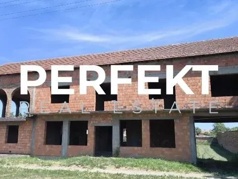 Sale, house, 400m², Samoš, Kovačica - image 3