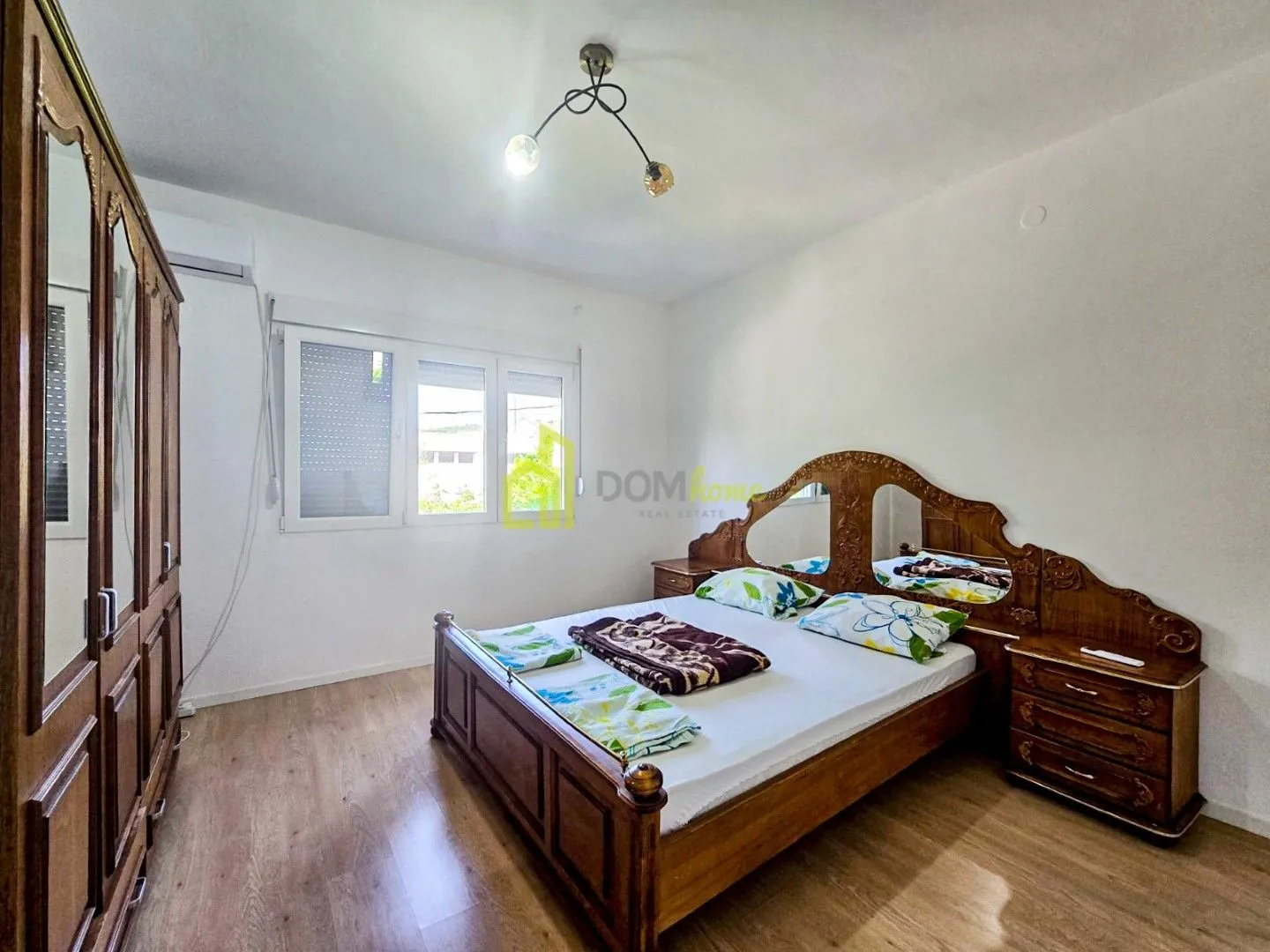 Izdavanje, trosoban stan, 100m², Zagorič, Podgorica