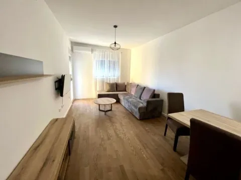 Rent, one bedroom apartment, 45m², Pobrežje, Podgorica - image 3