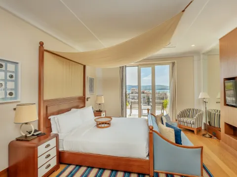 Sale, four bedroom apartment, 620m², Porto Montenegro, Tivat - image 10