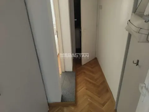Rent, two bedroom apartment, 40m², Stari Grad, Beograd - image 7