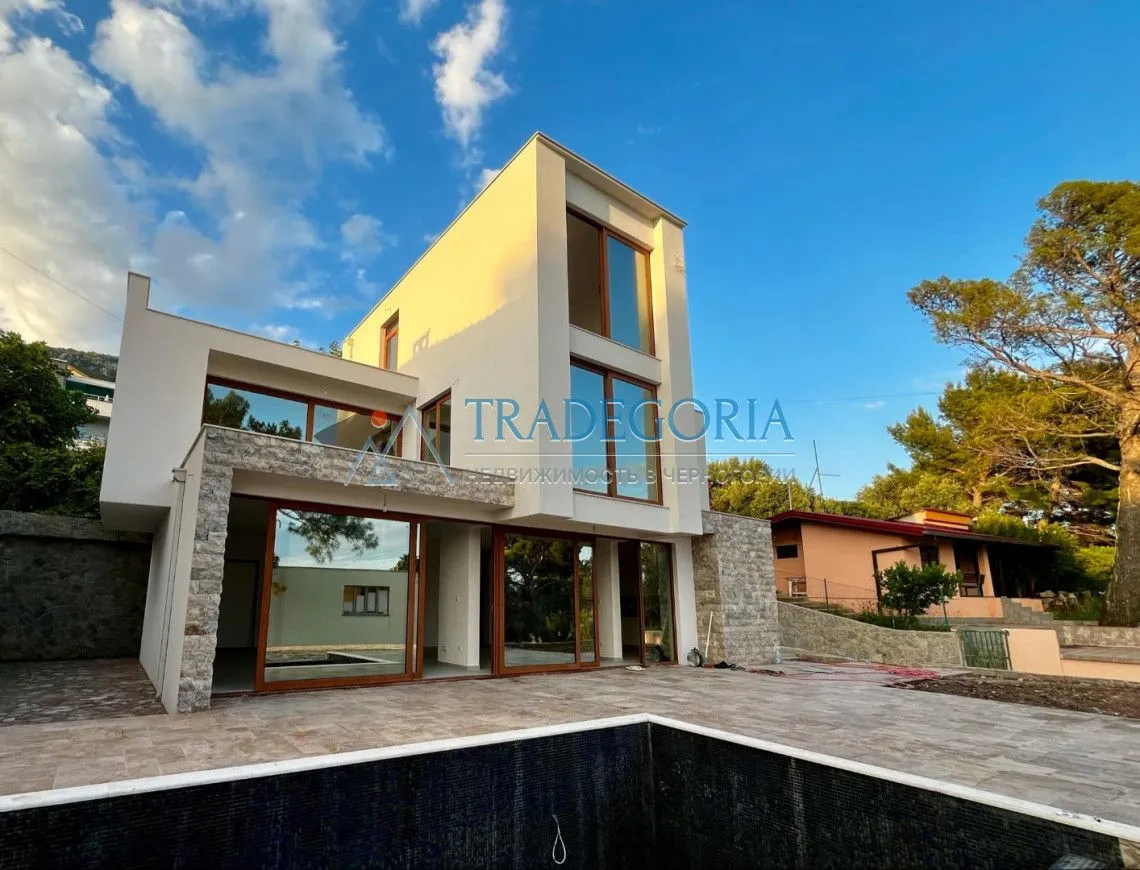 Prodaja, kuća, 292m², Bar, Crna Gora