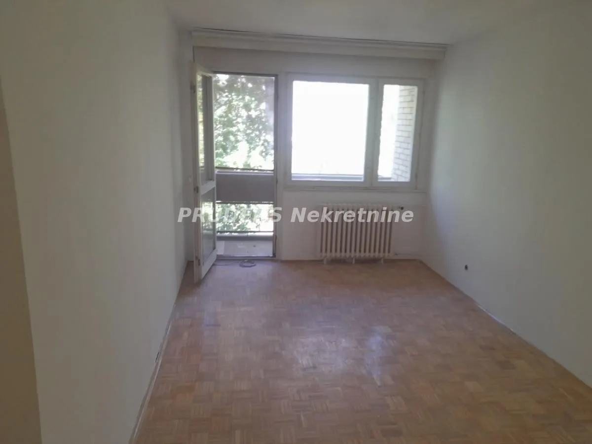 Izdavanje, trosoban stan, 84m², Novi Beograd Blok 63, Novi Beograd Sve Podlokacije