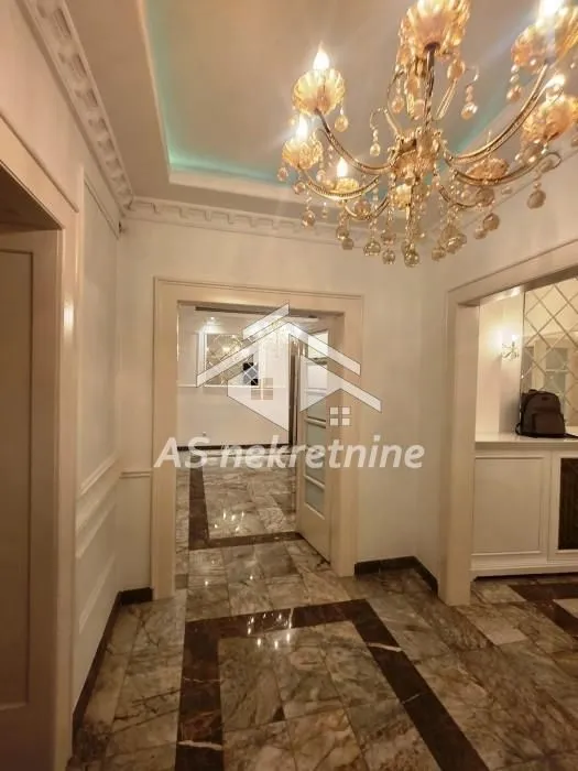 Rent, office space, 180m², Savski Venac, Beograd