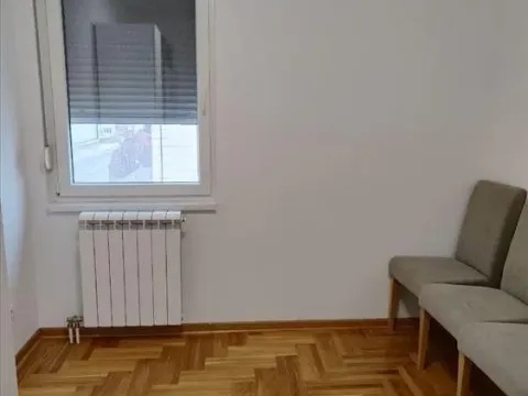 Izdavanje, dvosoban stan, 50m², Mali Mokri Lug, Zvezdara Sve Podlokacije - image 2