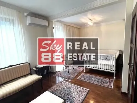 Sale, house, 288m², Savski Venac, Beograd - image 13