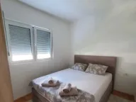 Rent, two bedroom apartment, 54m², Maslinjak, Budva - image 6