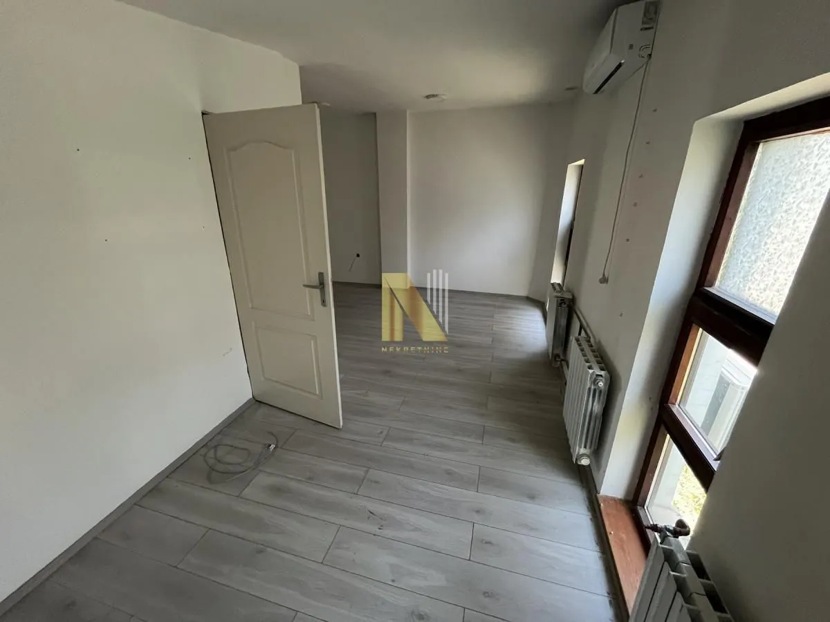Izdavanje, poslovni prostor, 105m², Klisa, Novi Sad Sve Podlokacije