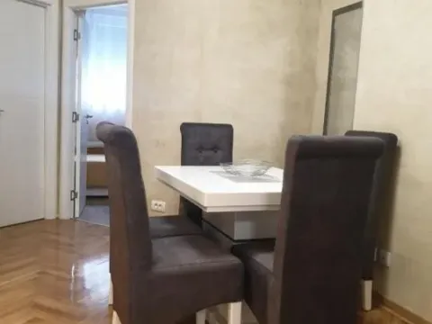 Izdavanje, dvosoban stan, 50m², Stari Grad, Beograd - image 6