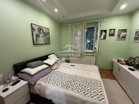 Sale, two bedroom apartment, 71m², Zemun Marije Bursać, Zemun Sve Podlokacije - image 8