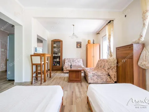 Prodaja, kuća, 172m², Muo, Kotor - image 15