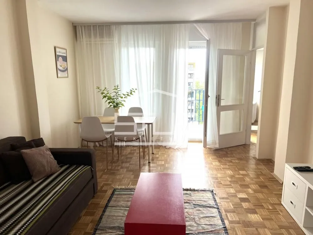 Izdavanje, trosoban stan, 88m², Crveni Krst, Beograd