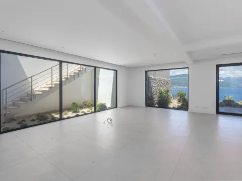 Sale, house, 328m², Krašići, Tivat - image 12