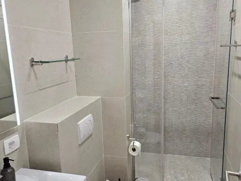 Prodaja, dvosoban stan, 90m², Mrčevac, Tivat - image 8