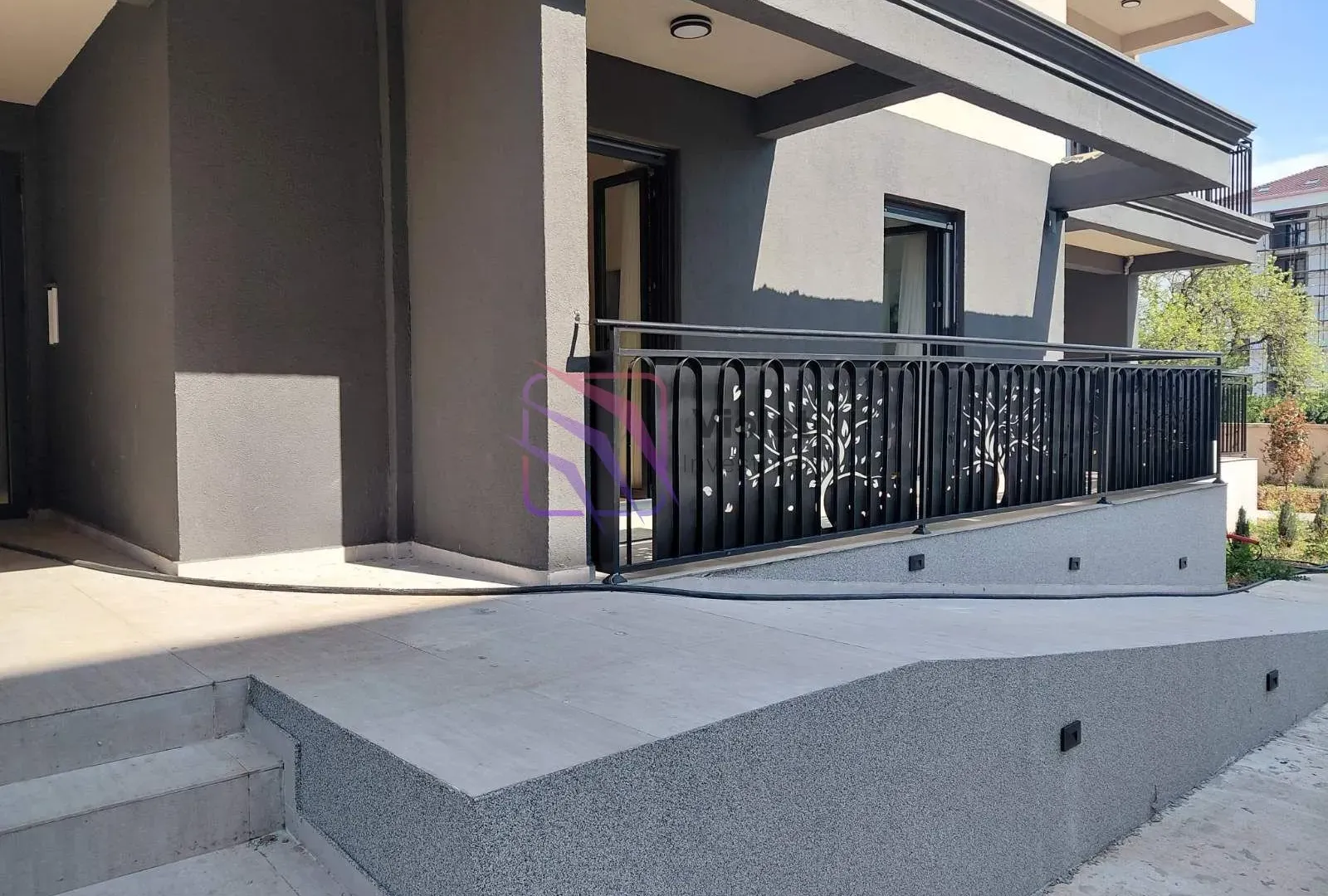 Izdavanje, jednosoban stan, 44m², Tološi, Podgorica