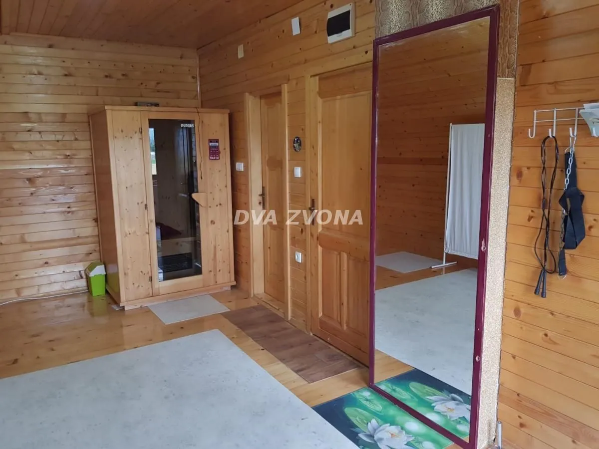 Prodaja, kuća, 254m², Veternik, Novi Sad Sve Podlokacije