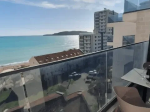 Rent, two bedroom apartment, 80m², Rafailovići, Budva - image 2