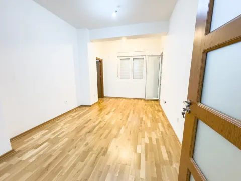 Rent, two bedroom apartment, 58m², Ljubović, Podgorica - image 1