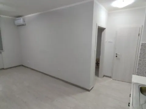 Izdavanje, poslovni prostor, 45m², Preko Morače, Podgorica - image 5