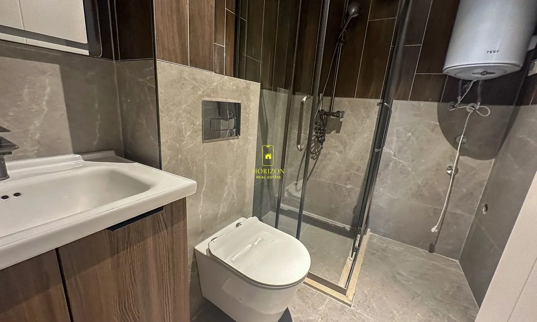 Prodaja, jednosoban stan, 48m², Tološi, Podgorica