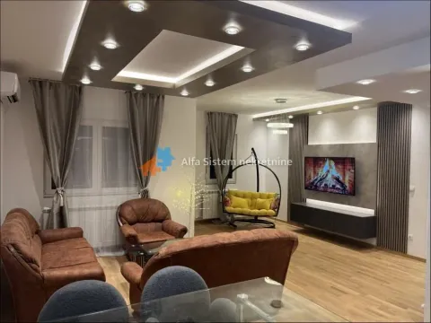 Stan in Vidikovački venac