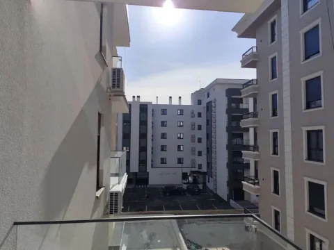 Sale, two bedroom apartment, 79m², Centar, Bar - image 2
