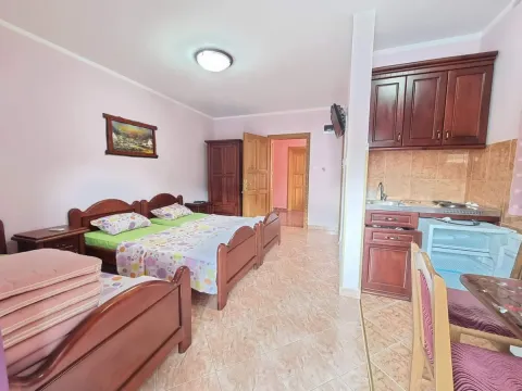 Sale, house, 750m², Budva, Crna Gora - image 25