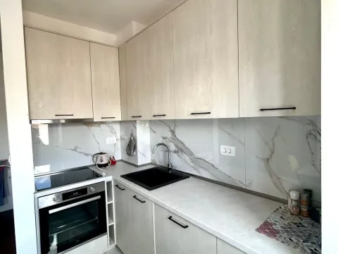 Rent, one bedroom apartment, 45m², City Kvart, Podgorica - image 4