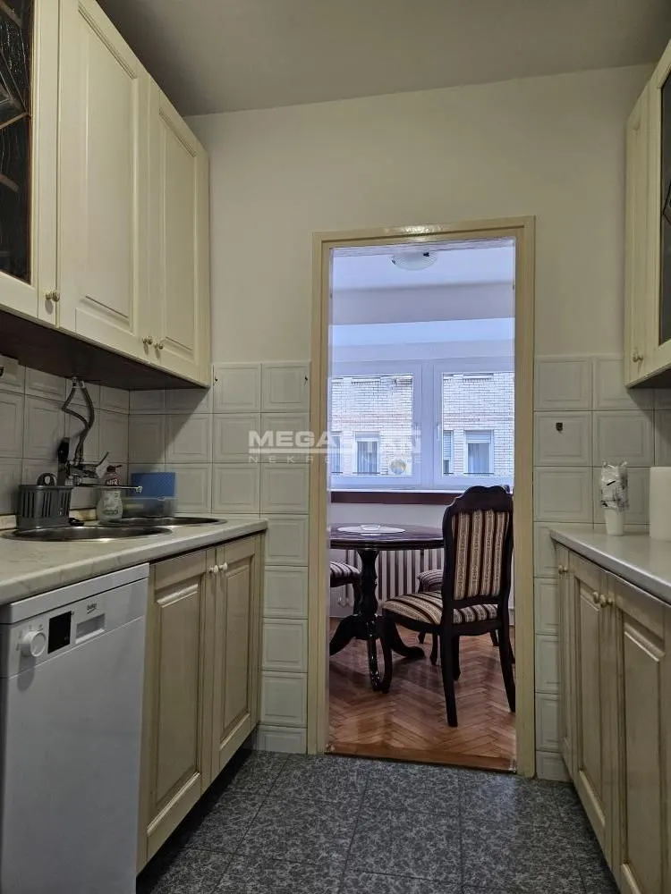 Rent, two bedroom apartment, 53m², Kalenić Pijaca, Vračar Sve Podlokacije