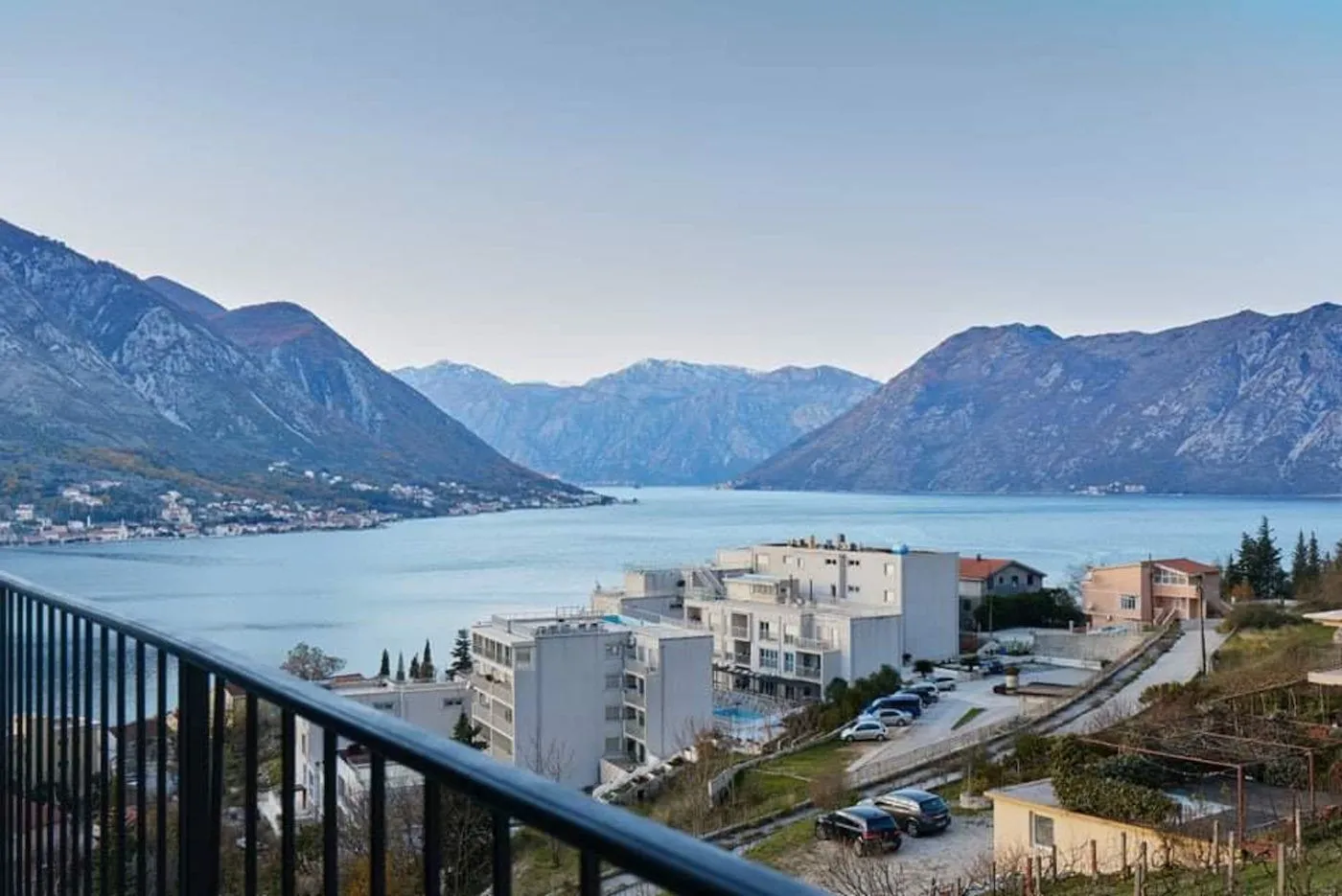 Sale, apartment, 74m², Dobrota, Kotor