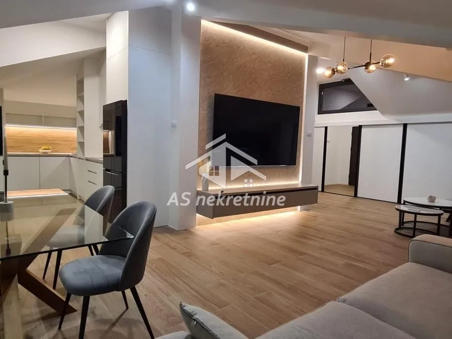 Rent, three bedroom apartment, 360m², Savski Venac, Beograd