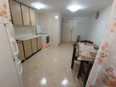 Prodaja, dvosoban stan, 68m², Centar, Podgorica - image 9