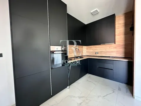 Izdavanje, dvosoban stan, 100m², Blok 9, Podgorica - image 2