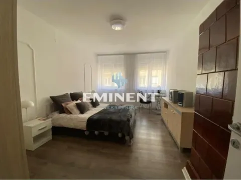 Izdavanje, dvosoban stan, 70m², Savski Venac, Beograd - image 8