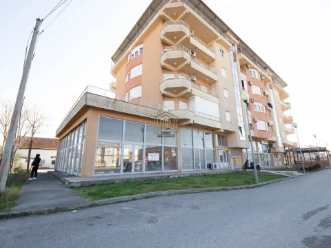 Izdavanje, dvosoban stan, 90m², Zabjelo, Podgorica - image 11