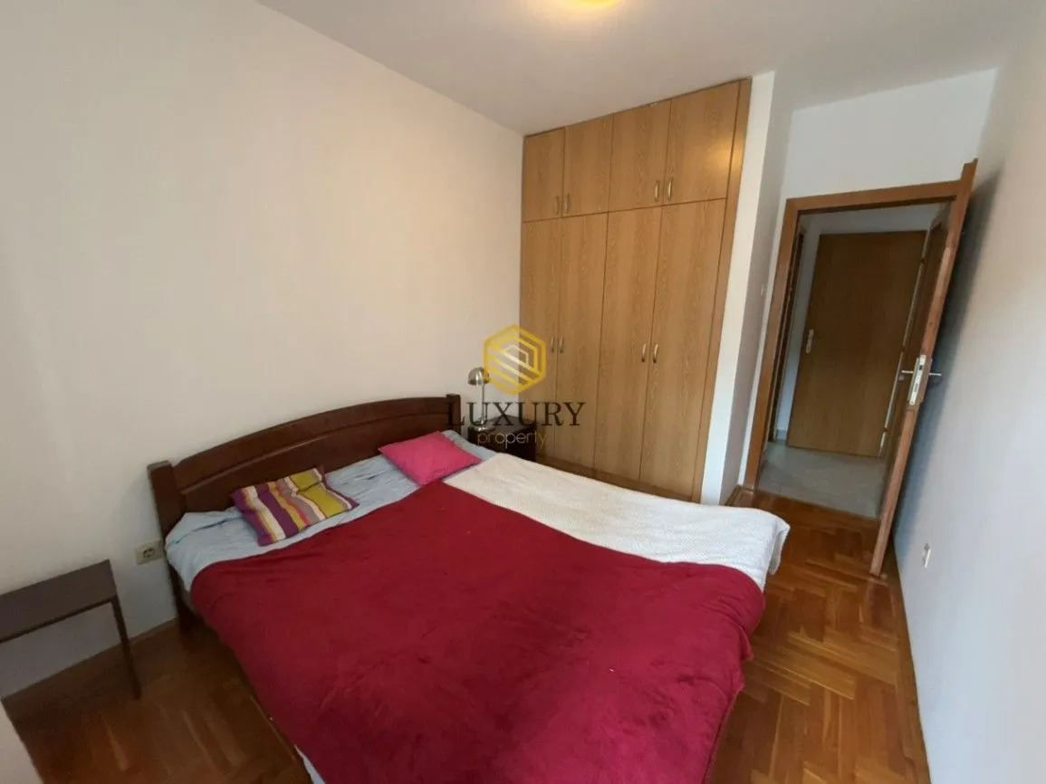 Rent, two bedroom apartment, 76m², Stari Aerodrom, Podgorica